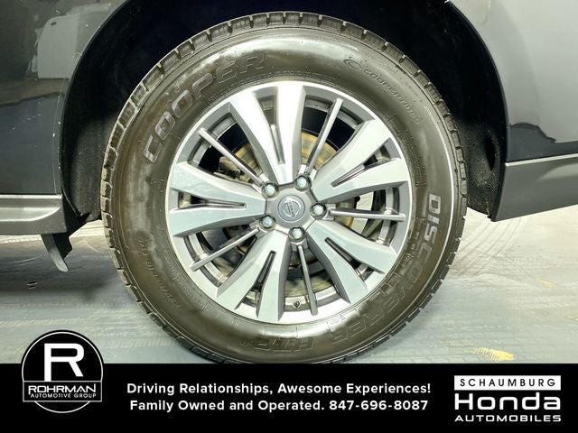 2020 Nissan Pathfinder SL