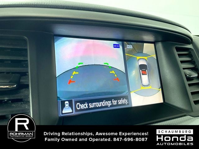 2020 Nissan Pathfinder SL