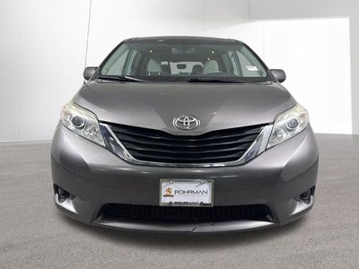 2013 Toyota Sienna LE