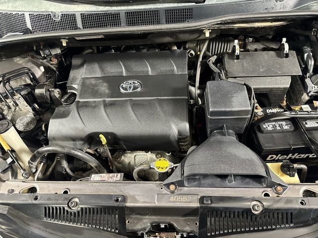 2013 Toyota Sienna LE