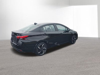 2025 Nissan Versa 1.6 SR