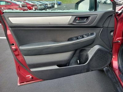 2019 Subaru Outback 2.5i