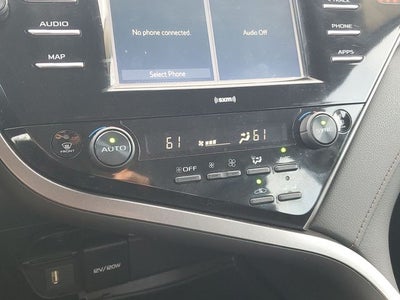 2020 Toyota Camry Hybrid LE