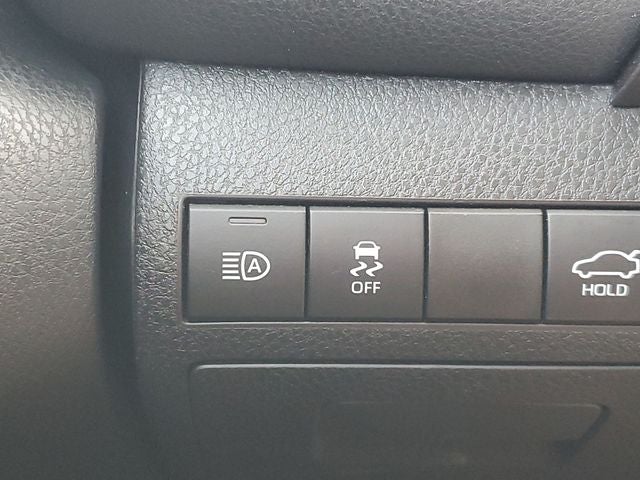 2020 Toyota Camry Hybrid LE