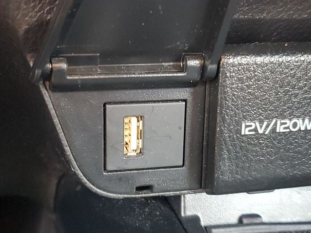 2020 Toyota Camry Hybrid LE