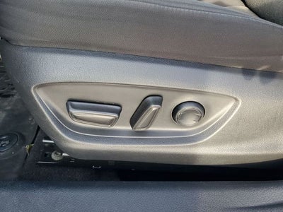 2020 Toyota Camry Hybrid LE