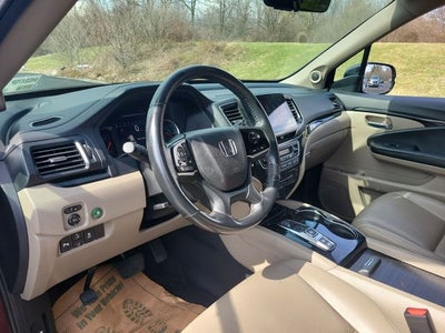 2022 Honda Pilot Touring 7 Passenger