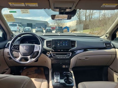 2022 Honda Pilot Touring 7 Passenger