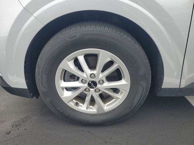 2022 Kia Carnival LXS