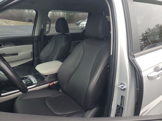 2022 Kia Carnival LXS