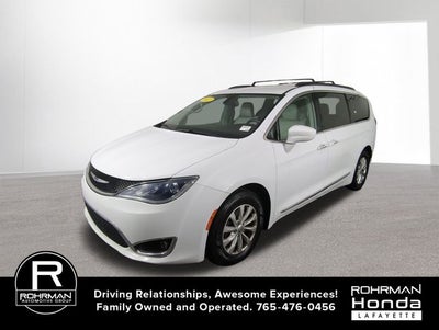 2017 Chrysler Pacifica Touring L