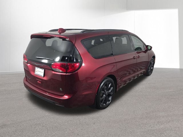 2019 Chrysler Pacifica Touring L Plus