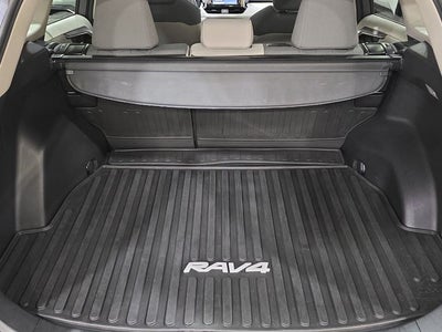 2020 Toyota RAV4 Hybrid XLE