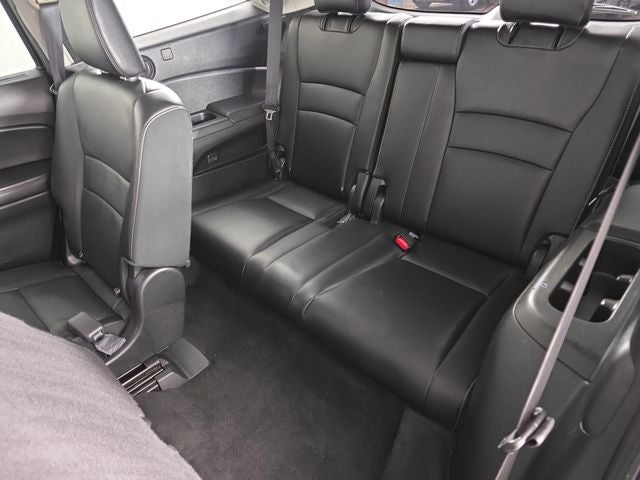 2021 Honda Pilot Touring 8 Passenger