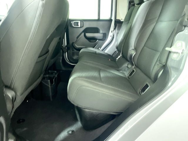 2021 Jeep Gladiator Willys