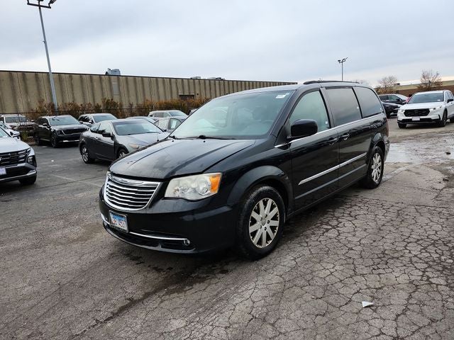 2013 Chrysler Town & Country Touring