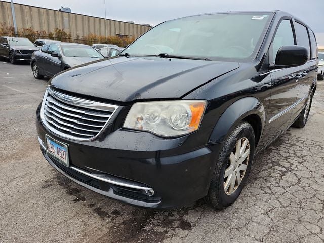 2013 Chrysler Town & Country Touring