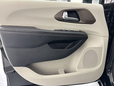 2019 Chrysler Pacifica Touring L Plus