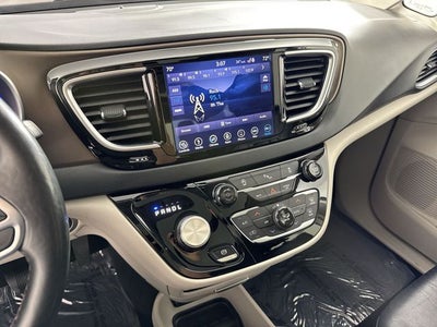 2019 Chrysler Pacifica Touring L Plus
