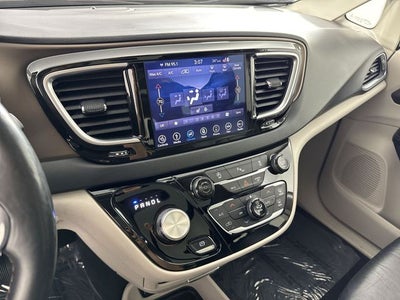 2019 Chrysler Pacifica Touring L Plus