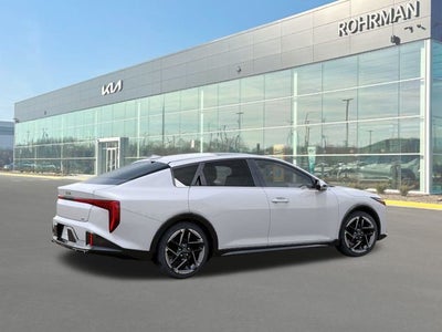 2025 Kia K4 GT-Line