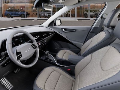 2025 Kia Niro SX Touring